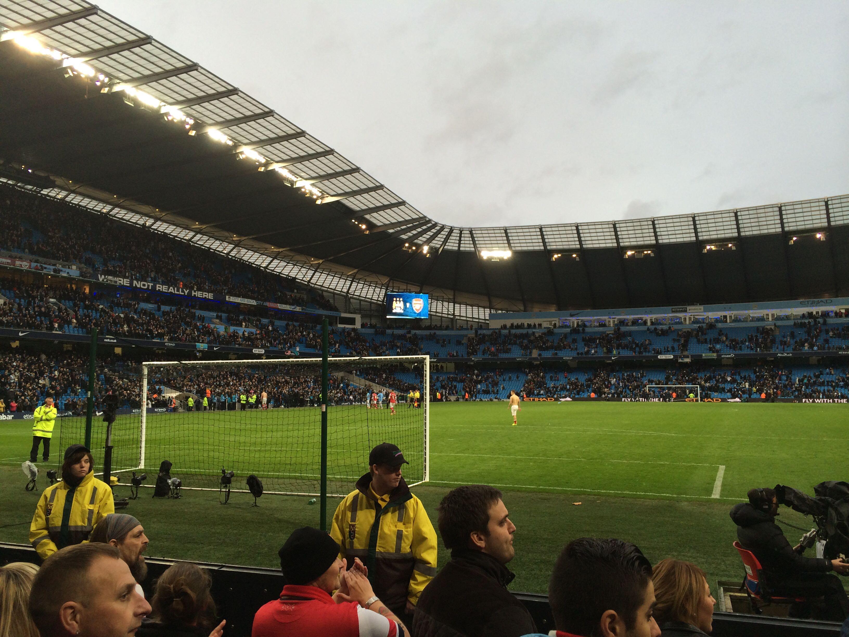 他强硬的身 他强硬的身